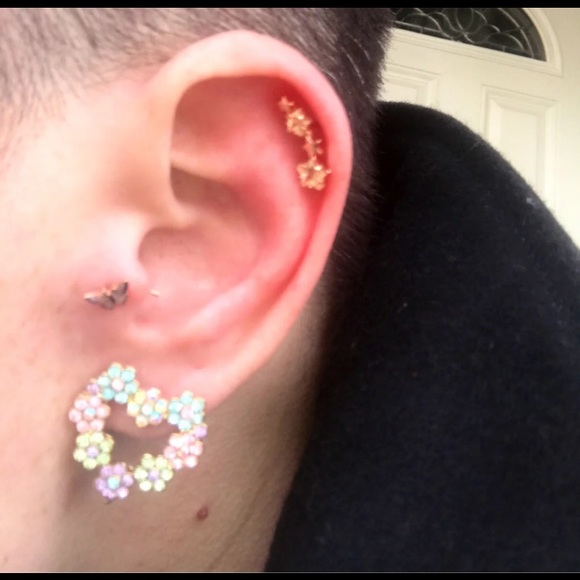 C & C California Twice the heartache Earrings - Picture 5 of 5